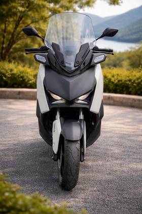 YAMAHA XMAX 250 CONNECTED ABS 